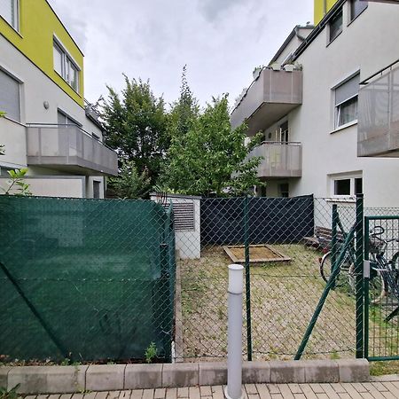 Vienna Danube Garden Apartment 22 Eksteriør billede