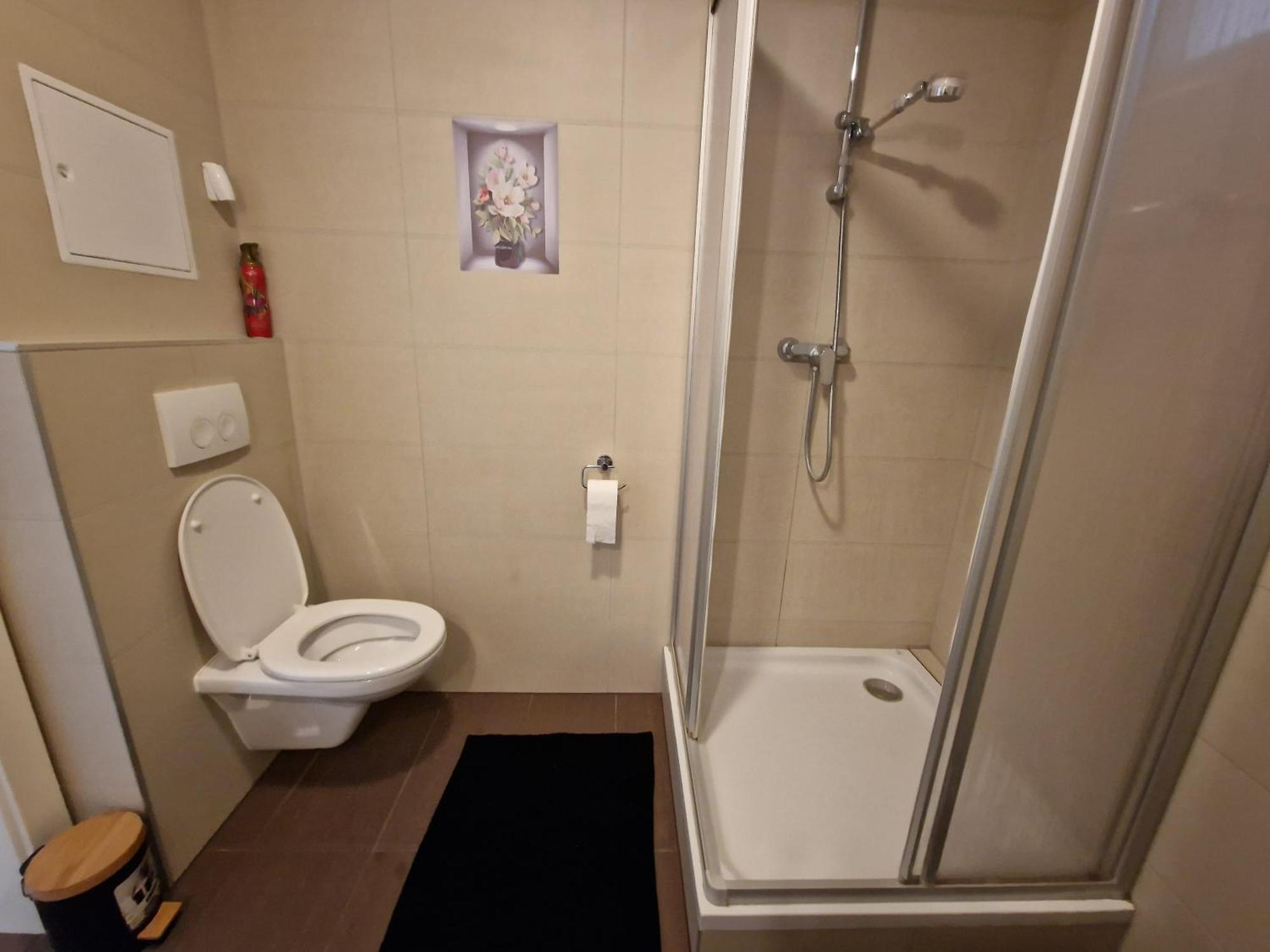 Vienna Danube Garden Apartment 22 Eksteriør billede